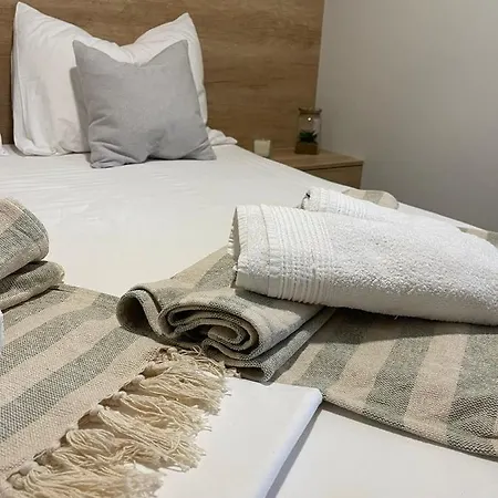 Zb Mobile Homes Campsite *