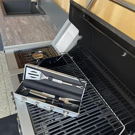 Zb Mobile Homes キャンプ場 *